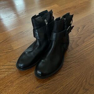 Ecco Leather Boots with back zip - NWOT | sz 6M
